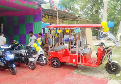Exclusive Dealers Showroom (Bongaigaon, Assam) (3)
