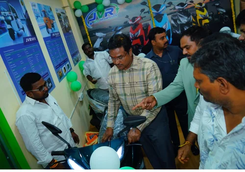 Exclusive Dealers Showroom (Hyderabad) (3)
