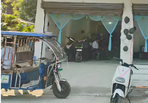 Exclusive Dealers Showroom (Tihu, Nalbari, Assam) (2)